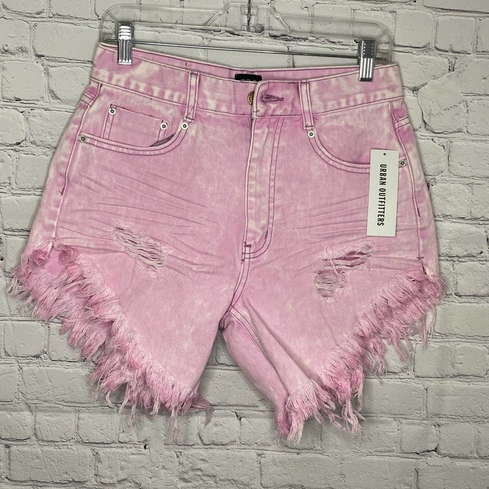 🚨NEW 🚨Pink urban outfitter shorts